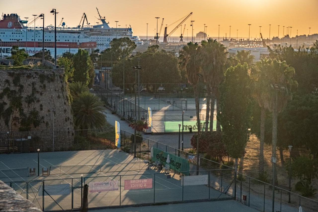 The Venetian Walls Smart Apartments Candia Esterno foto